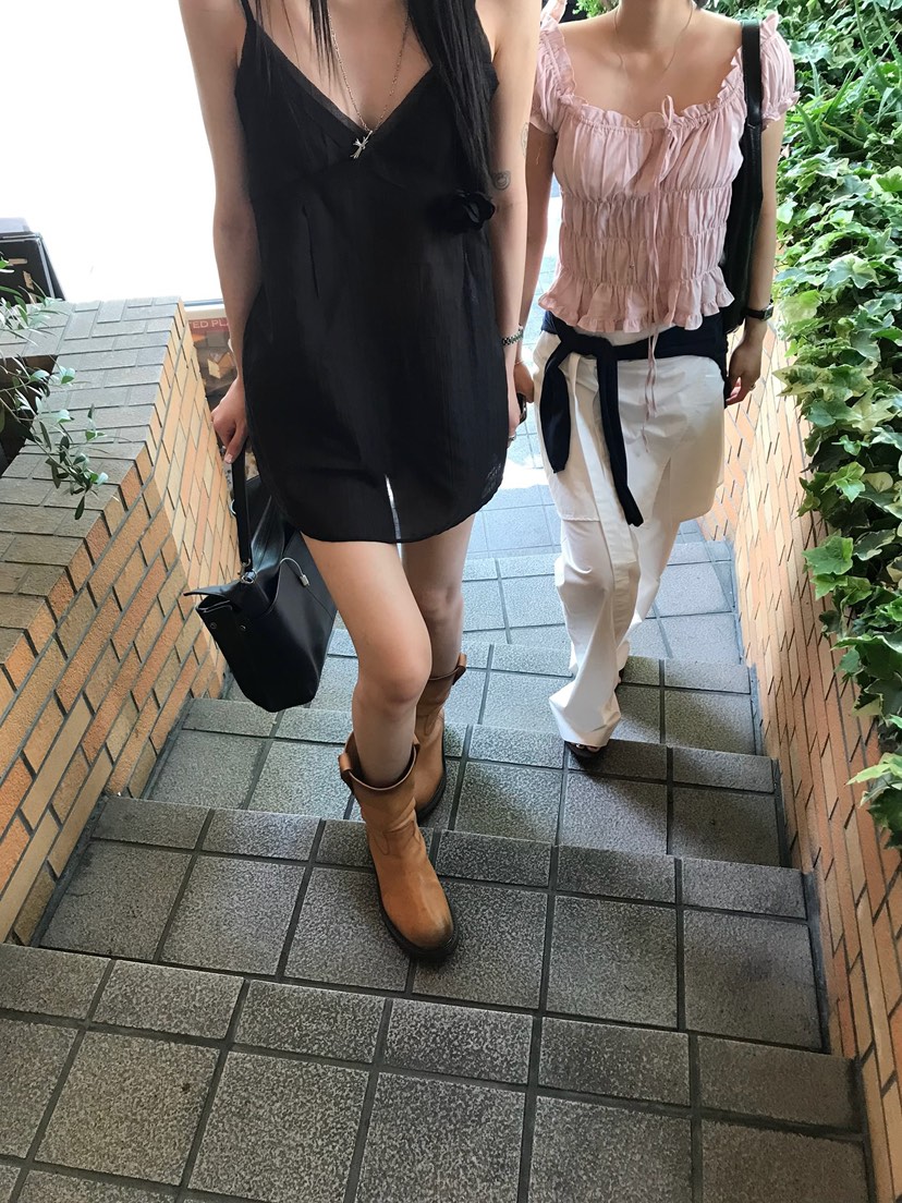 ESCHER韓國東大門直郵女裝新品26春夏26夏季時尚休閑連衣裙ESCHER連衣裙