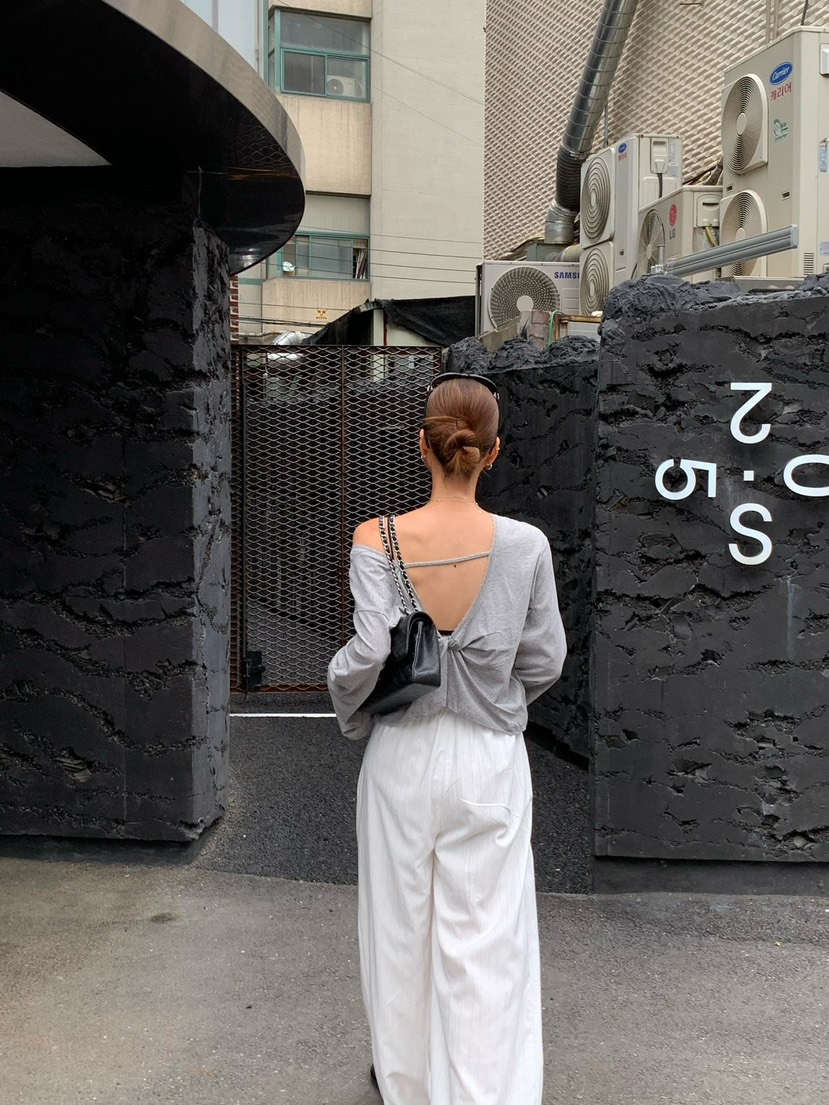 REVE CITE-L韓國直郵女士新品人氣時尚熱賣長袖T恤蕾絲REVE CITE-L長袖T恤