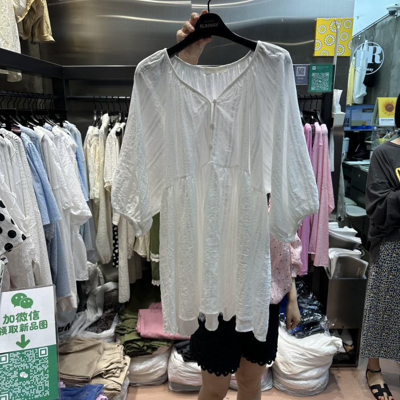 RUNWAY-런웨이韓國東大門代購女裝新款時尚26夏季襯衫蕾絲衫RUNWAY襯衫/蕾絲衫圖色1