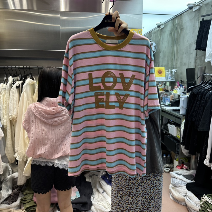 RUNWAY-런웨이東大門實拍韓國女士新款26夏季26春夏時尚T恤RUNWAYT恤圖色2