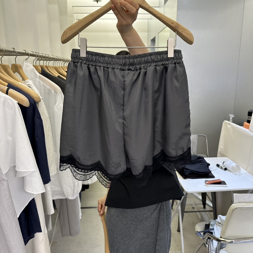 AMON韓國直郵女士新品推薦時尚26春夏休閑職業熱賣短褲蕾絲AMON短褲