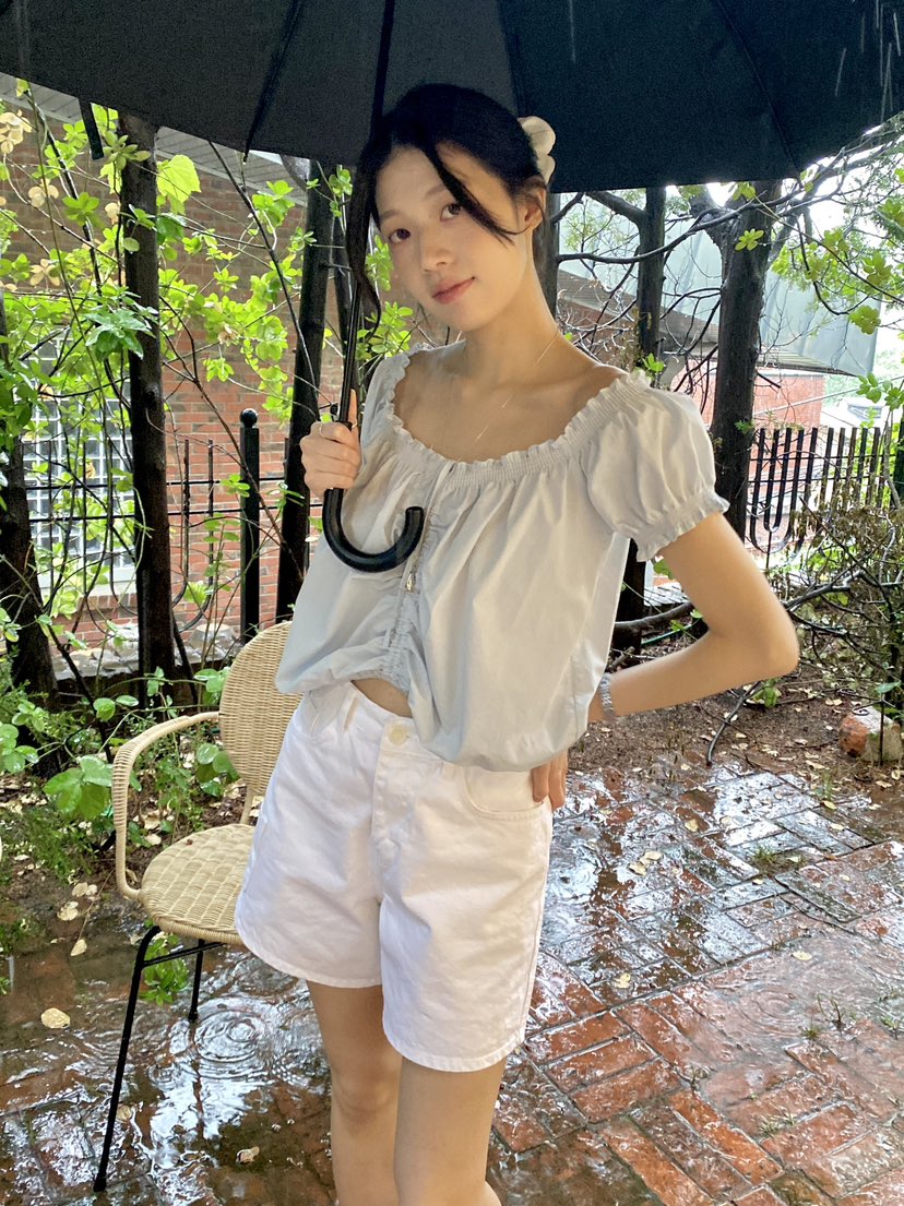 ERUME韓國東大門代購女裝新品人氣休閑時尚熱賣襯衫蕾絲衫ERUME襯衫/蕾絲衫