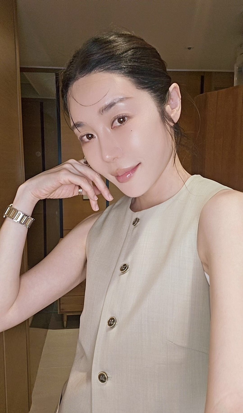 GENTLE B/LOVENTINA韓國直郵女士新款26夏季時尚推薦馬甲GENTLE B/LOVENTINA馬甲