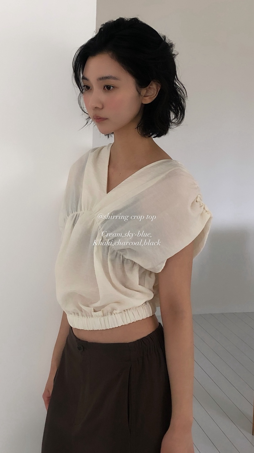 OVER RICH韓國東大門直郵女裝新款26春夏襯衫蕾絲衫褶皺OVER RICH襯衫/蕾絲衫