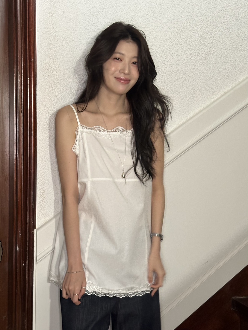 ERUME韓國直郵實拍女裝新品26春夏熱賣人氣26夏季吊帶背心蕾絲ERUME吊帶/背心