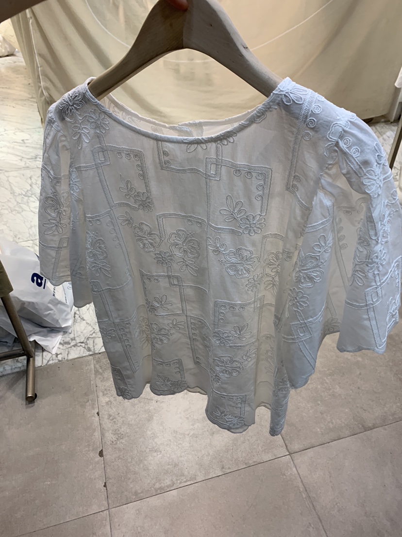 DARAK韓國直郵女裝新款推薦26春夏時尚人氣襯衫蕾絲衫刺繡DARAK襯衫/蕾絲衫