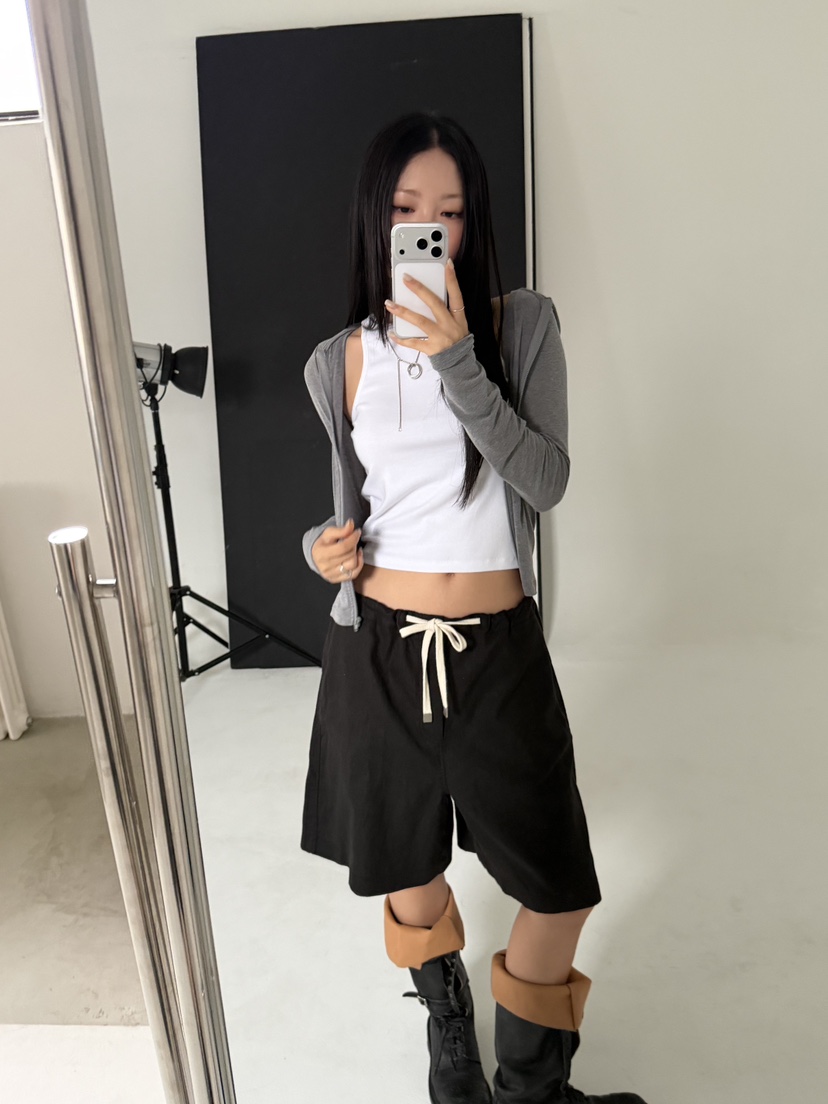 KARE/WEREPIECE韓國東大門代購女士新款時尚26春夏長袖T恤KARE/WEREPIECE長袖T恤