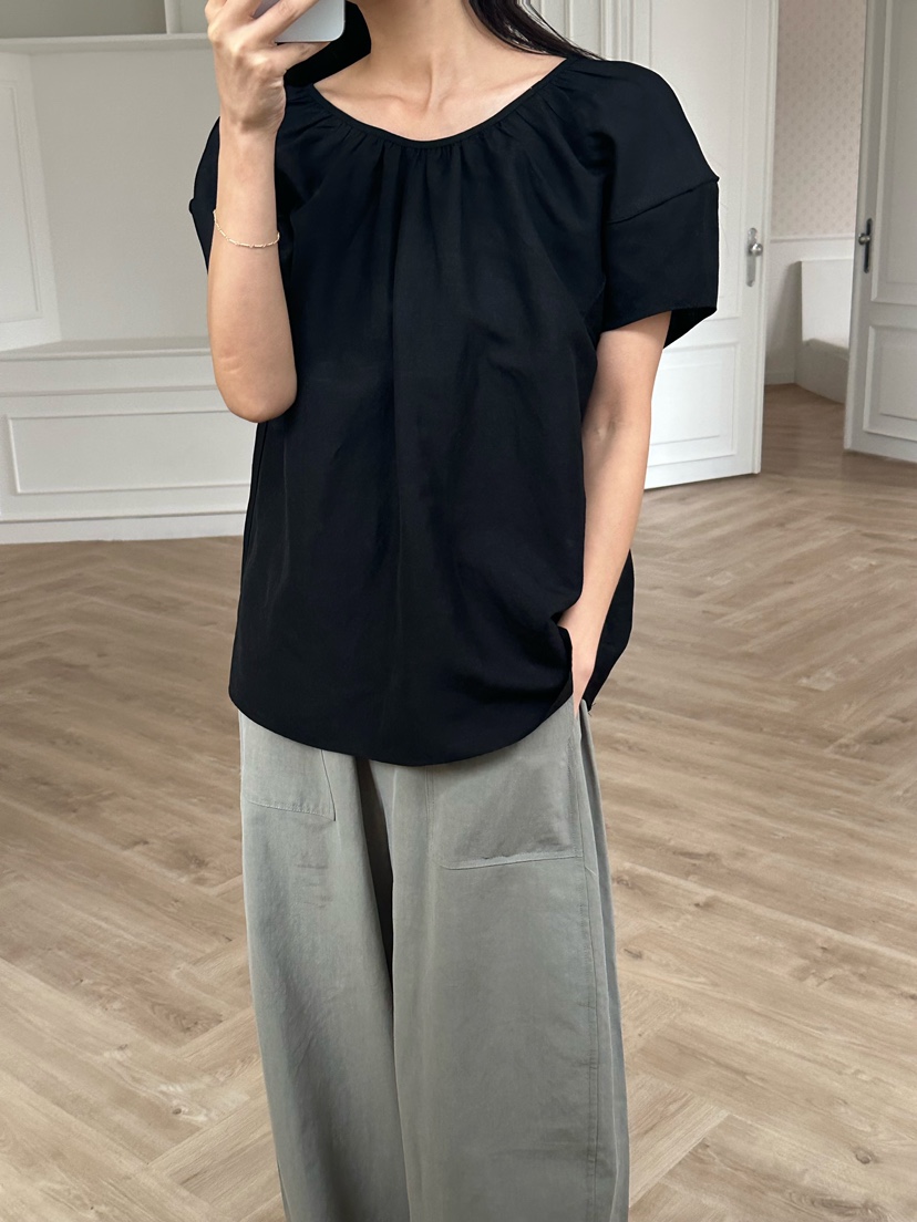 LE VASE韓國東大門直郵女裝新款推薦休閑時尚襯衫蕾絲衫LE VASE襯衫/蕾絲衫圖色2