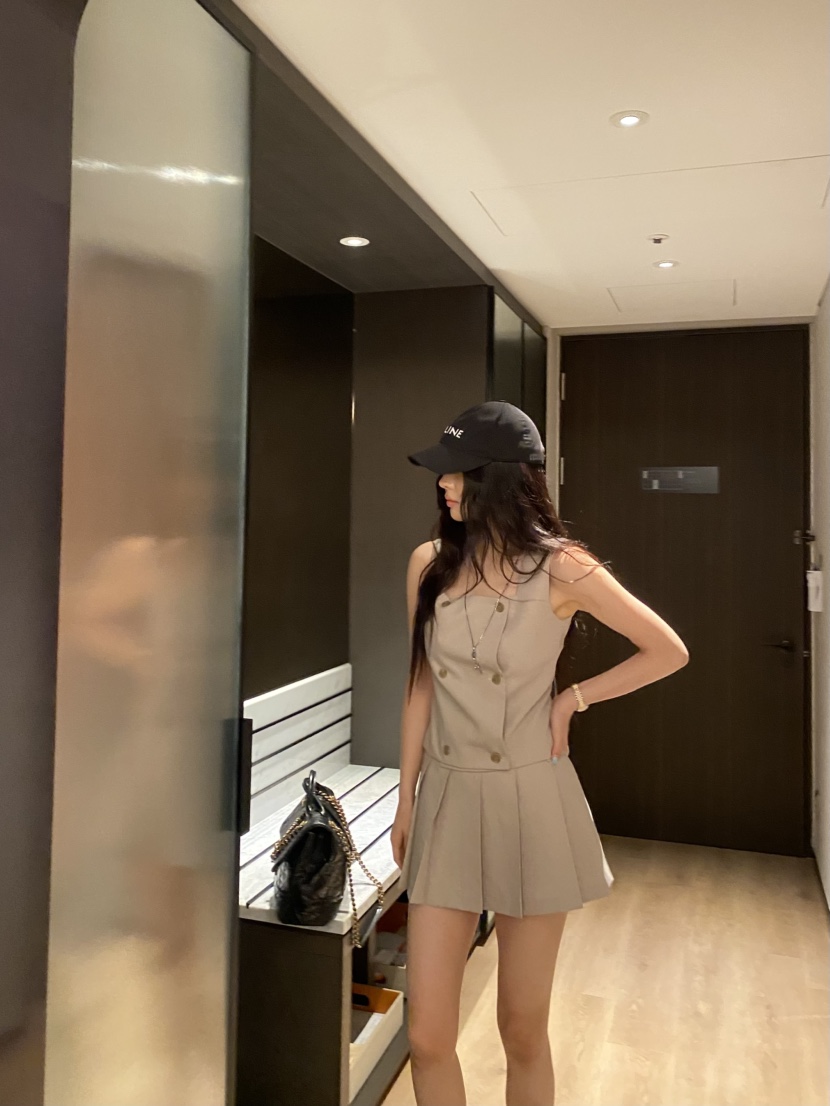 FOUREIGHT韓國直郵女士新品人氣推薦時尚26春夏休閑熱賣短裙FOUR EIGHT短裙