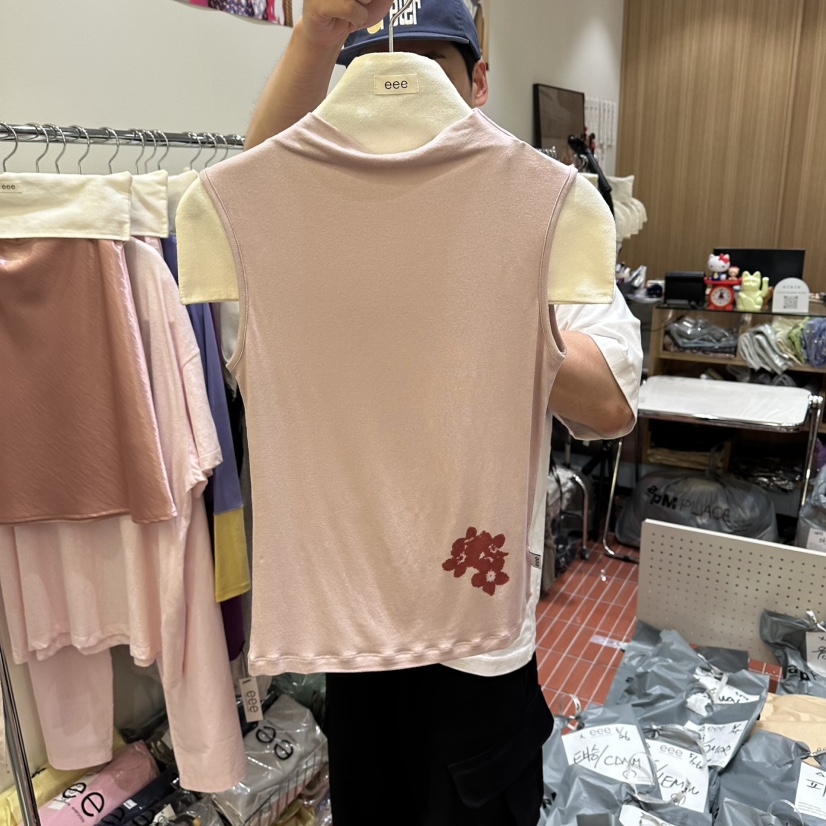 EEE韓國東大門直郵女裝新品人氣26夏季休閑職業吊帶背心無袖EEE吊帶/背心圖色2