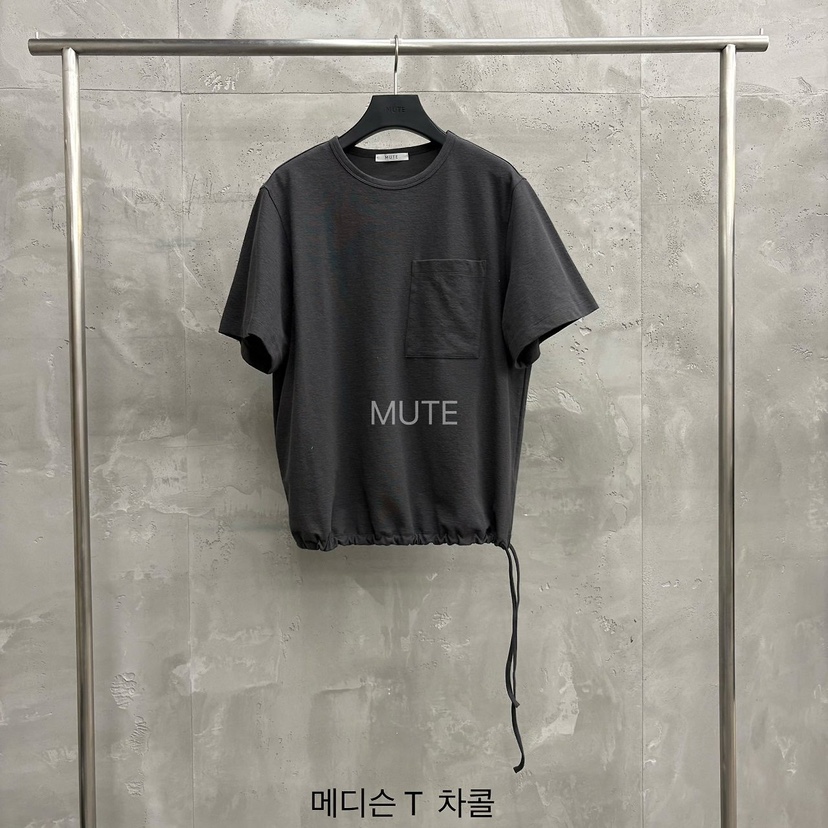 MUTE-P韓國東大門代購女士新款26夏季人氣熱賣職業時尚T恤MUTET恤圖色4墨色