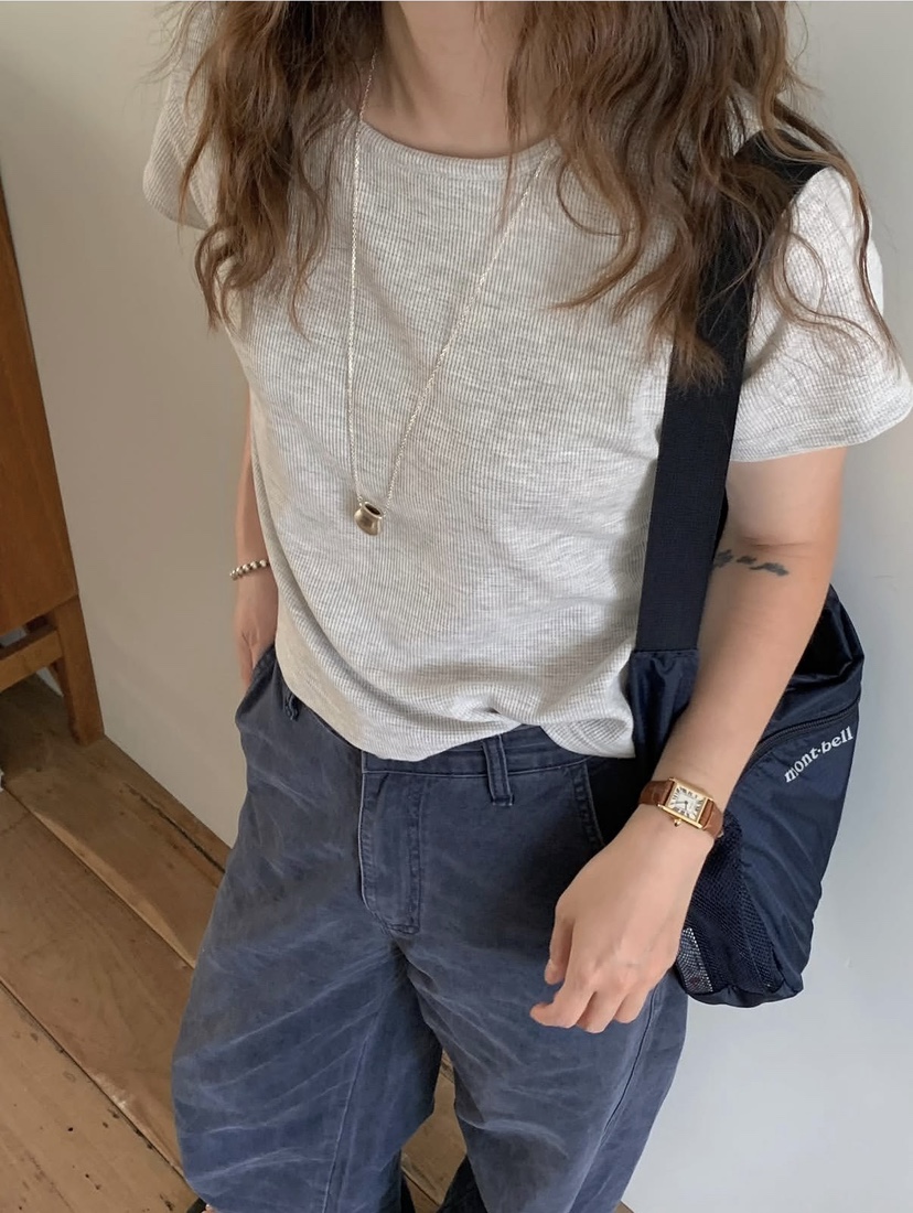 AND FLOYD韓國直郵女士新品時尚推薦休閑職業26夏季26春夏T恤stunning and FloydT恤