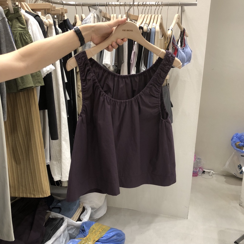 FRE韓國直郵實拍女士新款熱賣26春夏休閑時尚職業吊帶背心FRE SEOUL吊帶/背心圖色2