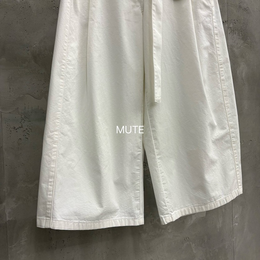 MUTE-P韓國直郵女裝新品職業26春夏人氣26夏季短褲含腰帶MUTE短褲