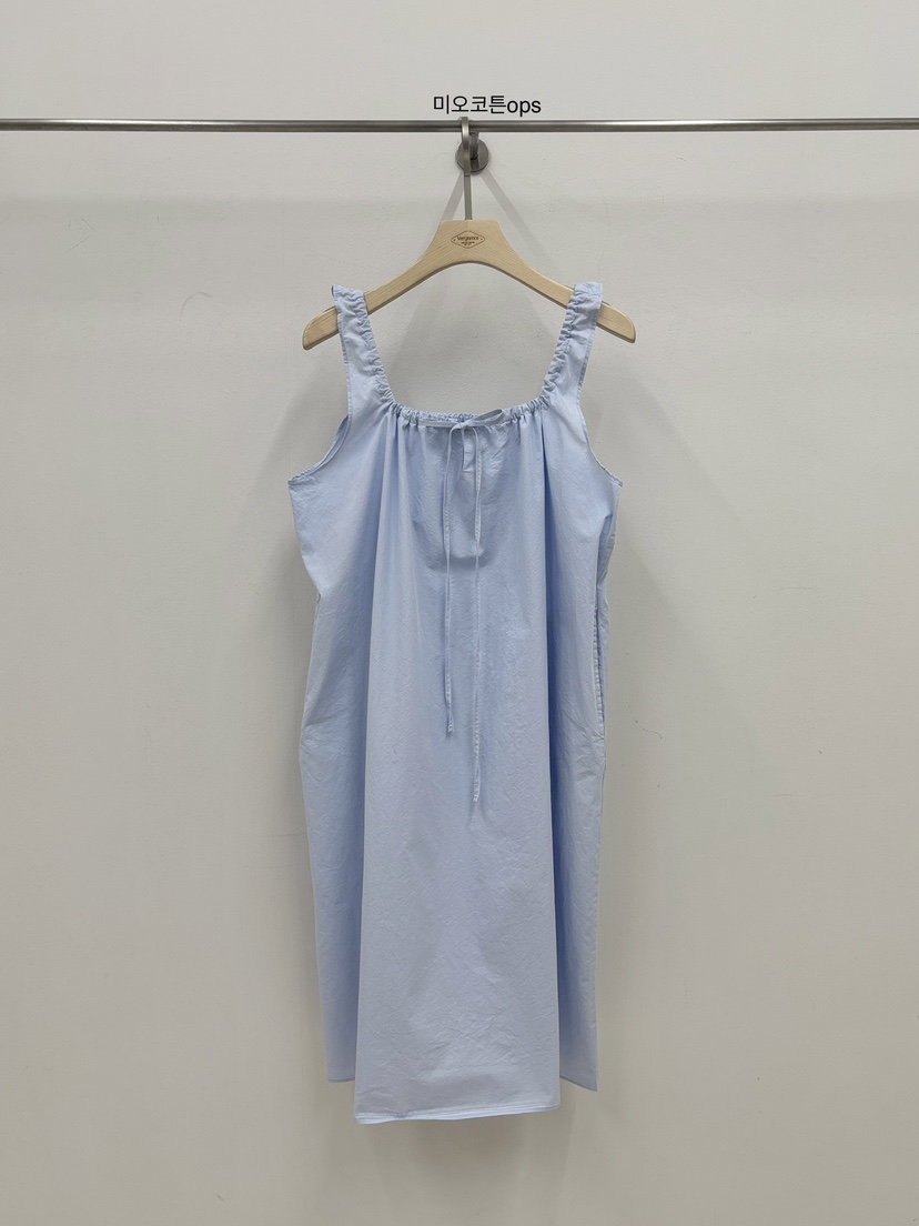 VERGAMOT韓國東大門直郵女士新品時尚26春夏熱賣職業連衣裙VERGAMOT連衣裙圖色2