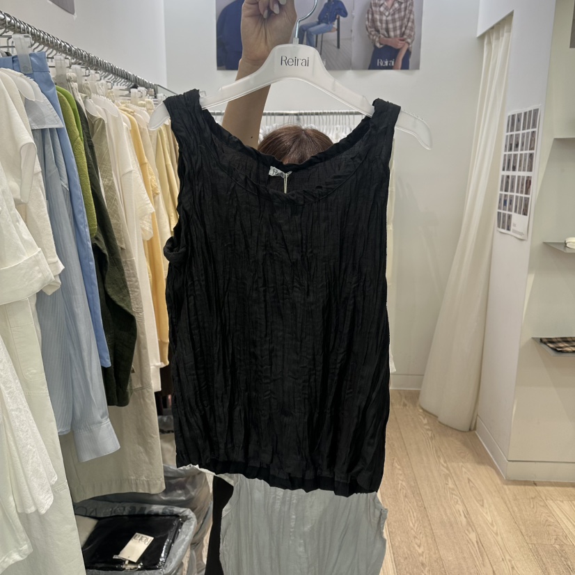 REIRAI韓國東大門直郵女裝新品熱賣人氣吊帶背心褶皺無袖Reirai吊帶/背心圖色4
