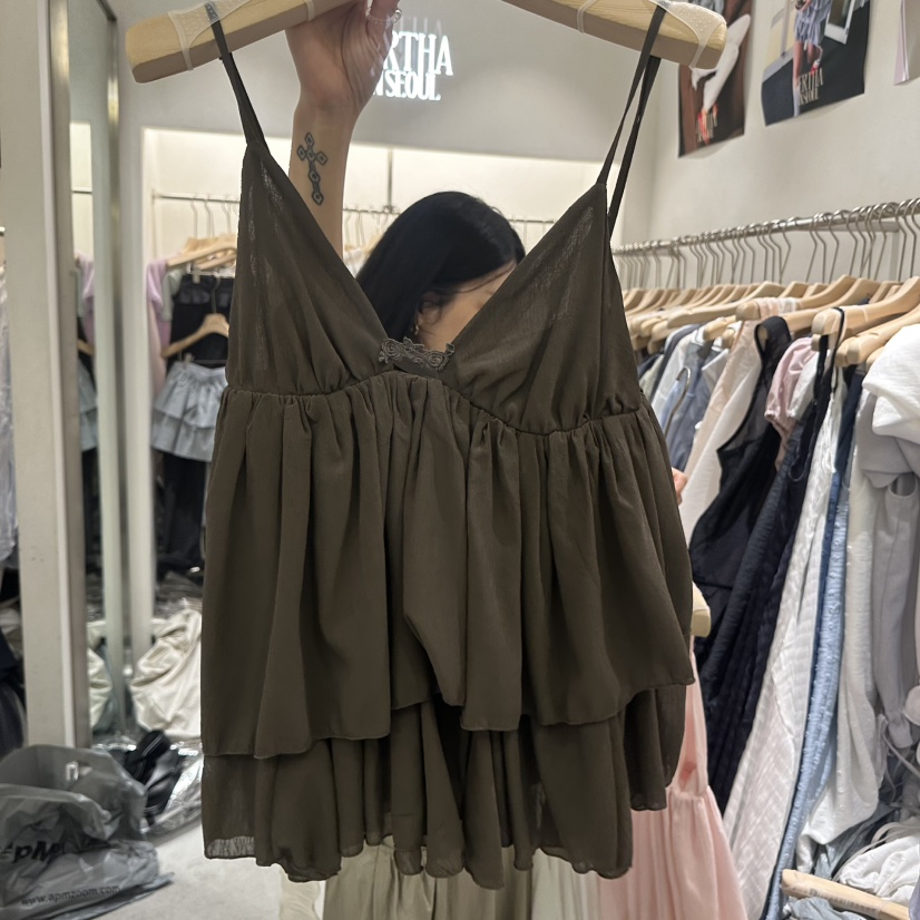 BERTHA韓國直郵實拍女裝新品休閑職業時尚26春夏吊帶背心褶皺BERTHA吊帶/背心圖色2