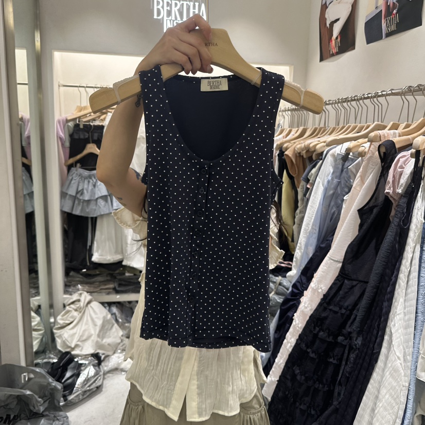 BERTHA東大門實拍韓國女裝新款時尚26夏季26春夏吊帶背心無袖BERTHA吊帶/背心圖色2