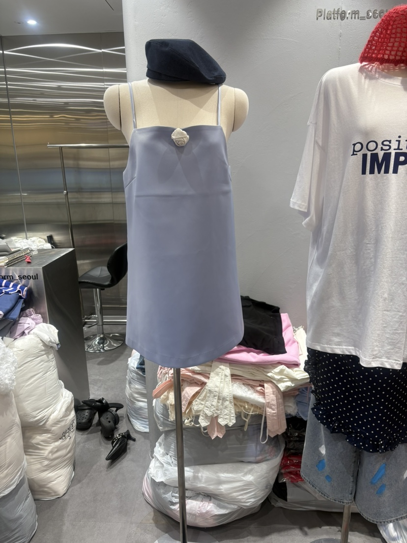 PLATFORM-L東大門實拍韓國女裝新品熱賣職業26春夏連衣裙緞面PLATFORM連衣裙