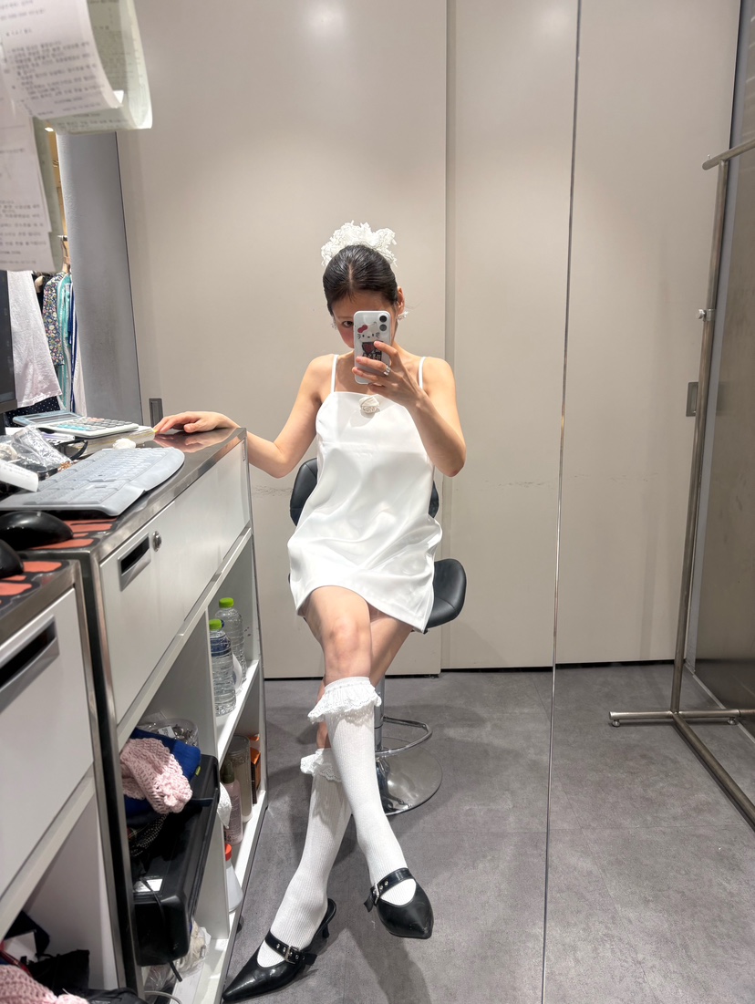 PLATFORM-L東大門實拍韓國女裝新品熱賣職業26春夏連衣裙緞面PLATFORM連衣裙