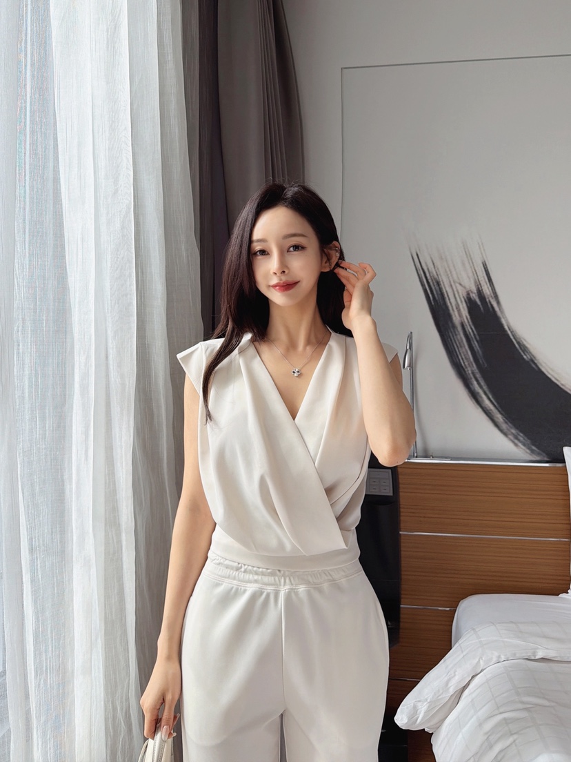 CLOTH東大門實拍韓國女士新款推薦熱賣休閑時尚職業套裝無袖CLOTH套裝