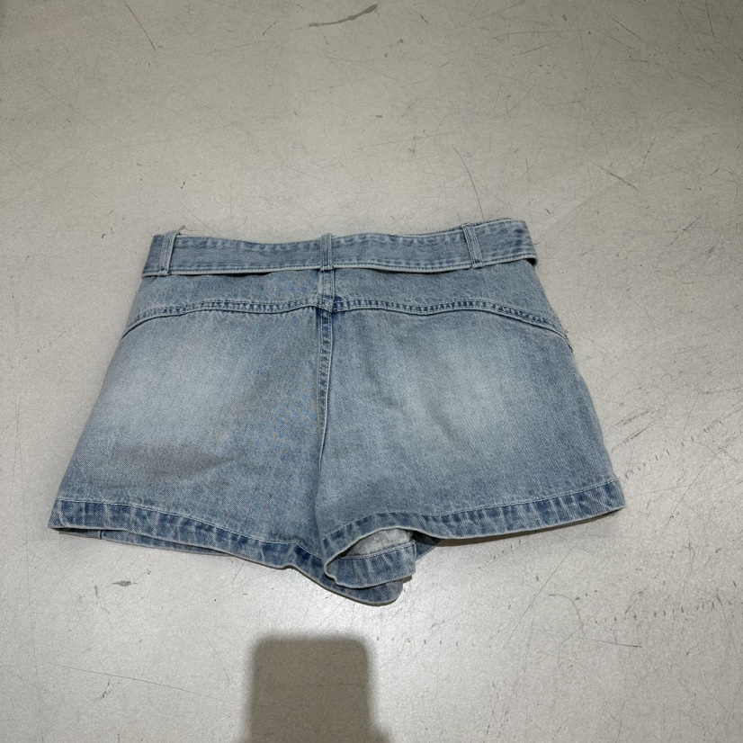 BAGUETTE-P韓國直郵實拍女裝新品26夏季人氣短褲含腰帶系帶BAGUETTE-P短褲