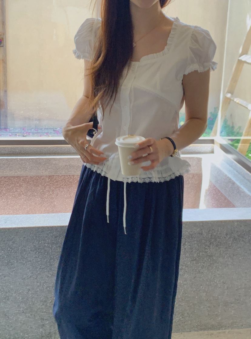 LA CREME韓國直郵女裝新款職業熱賣推薦人氣時尚襯衫蕾絲衫LA CREME襯衫/蕾絲衫