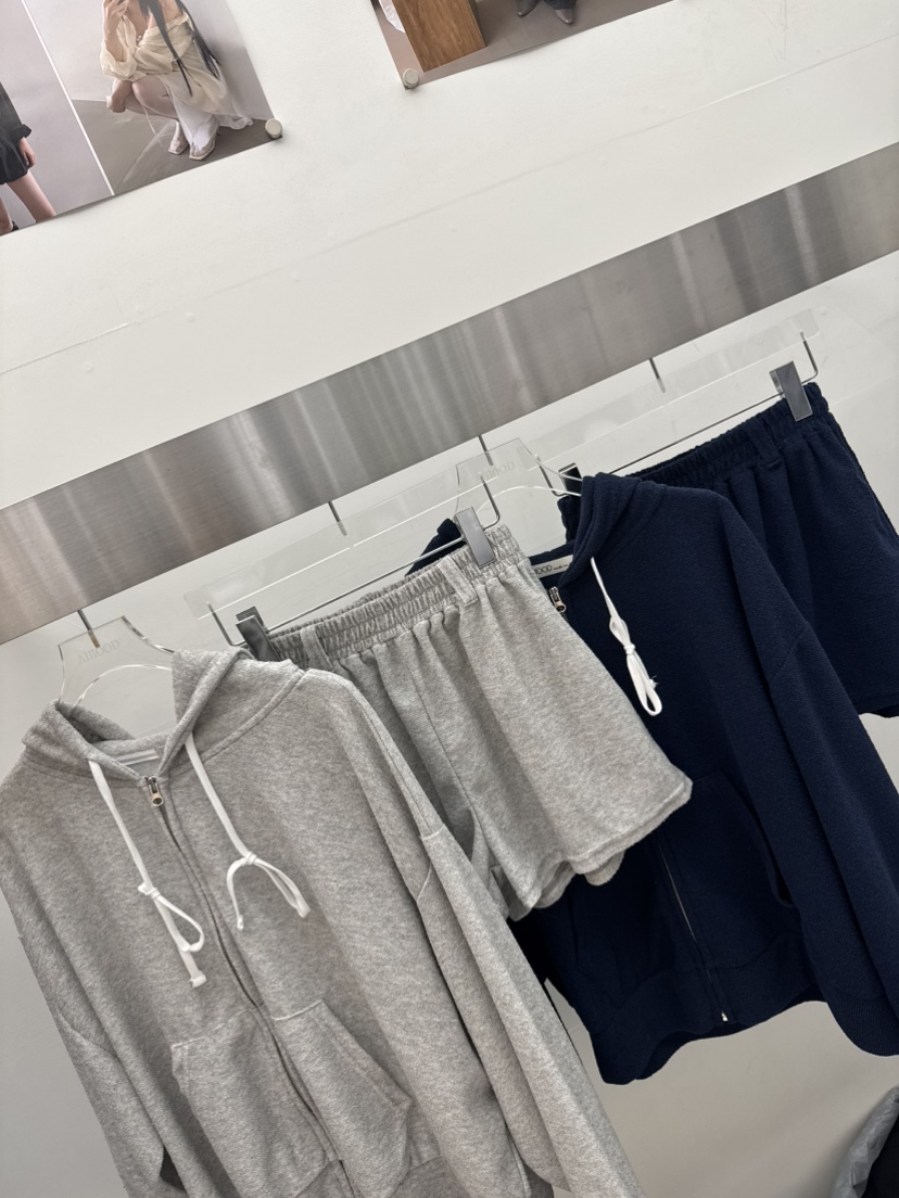 AMOOD韓國直郵實拍女裝新款熱賣推薦26春夏人氣時尚職業衛衣AMOOD衛衣