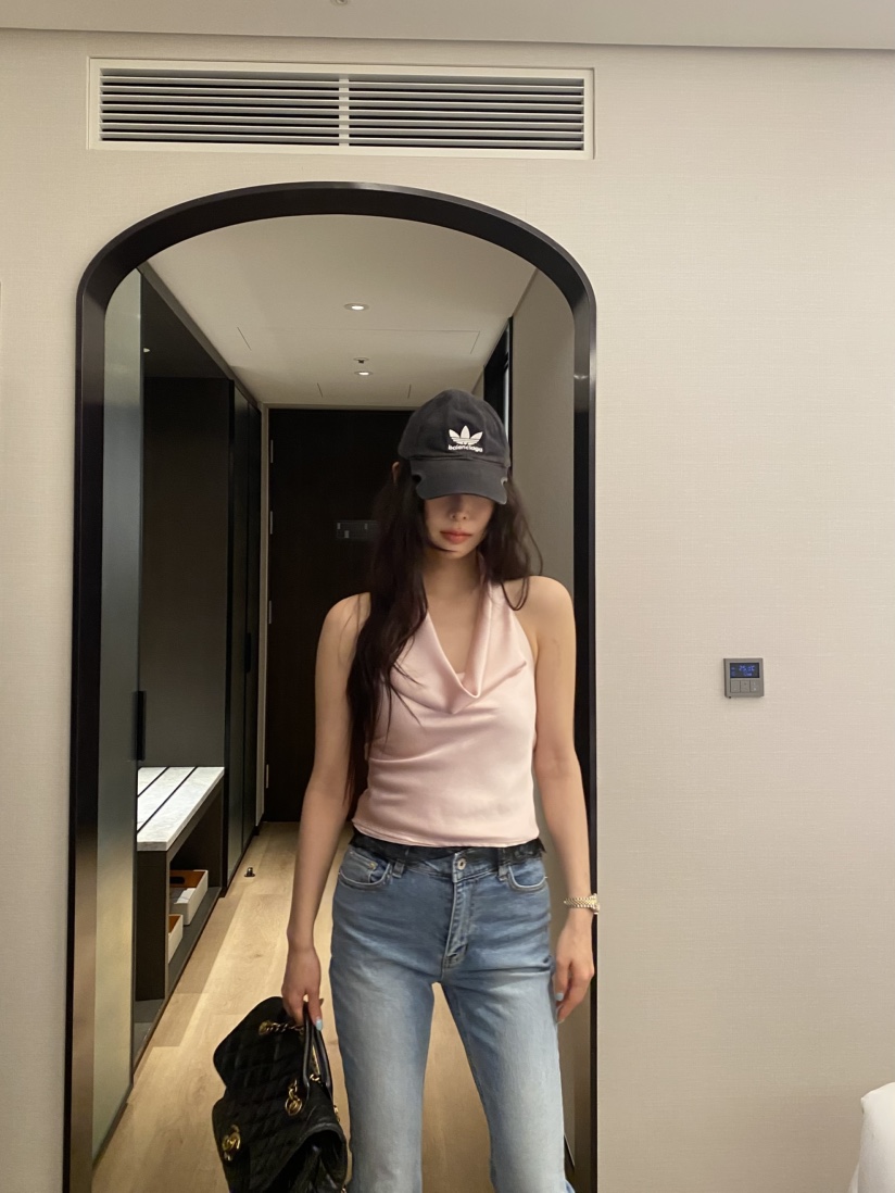 FOUREIGHT東大門實拍韓國女士新品職業吊帶背心露背無袖緞面FOUR EIGHT吊帶/背心