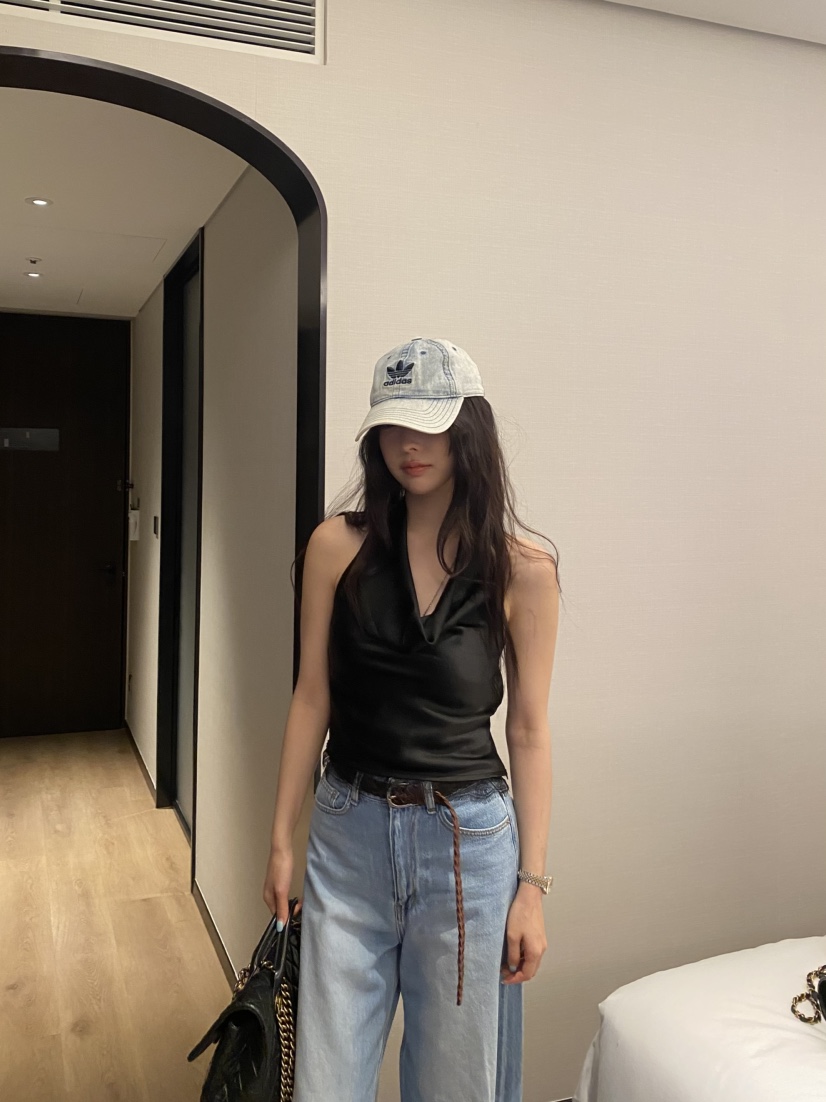 FOUREIGHT東大門實拍韓國女士新品職業吊帶背心露背無袖緞面FOUR EIGHT吊帶/背心