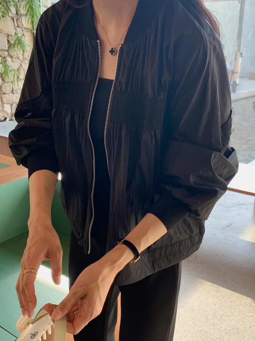 OLA韓國直郵女裝新品熱賣職業時尚休閑26春夏人氣26夏季夾克mellor/OLA夾克