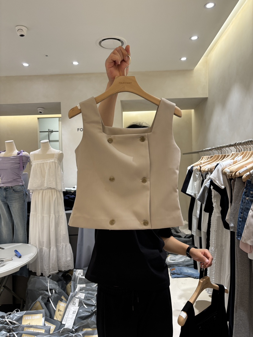 FOUREIGHT韓國東大門代購女裝新品熱賣推薦時尚職業吊帶背心FOUR EIGHT吊帶/背心圖色1
