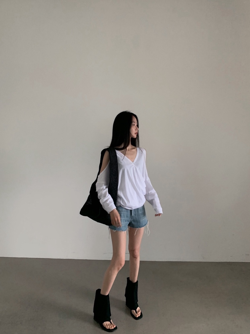 VERANDA韓國東大門代購女裝新品時尚休閑人氣26春夏長袖T恤VERANDA長袖T恤