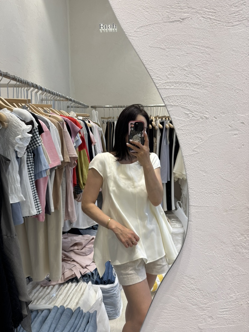 RIAH韓國代購女士新品休閑職業推薦熱賣人氣時尚襯衫蕾絲衫RIAH襯衫/蕾絲衫