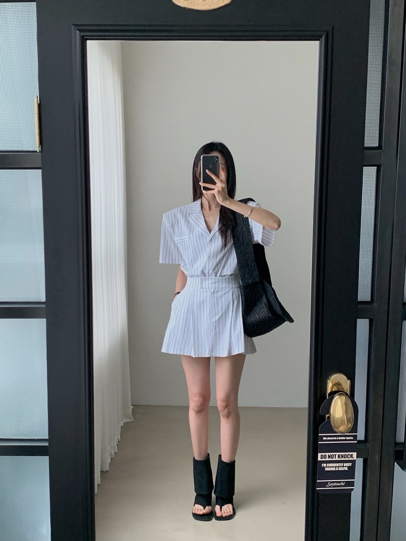 VERANDA韓國東大門直郵女士新款26春夏時尚熱賣休閑短裙條紋VERANDA短裙