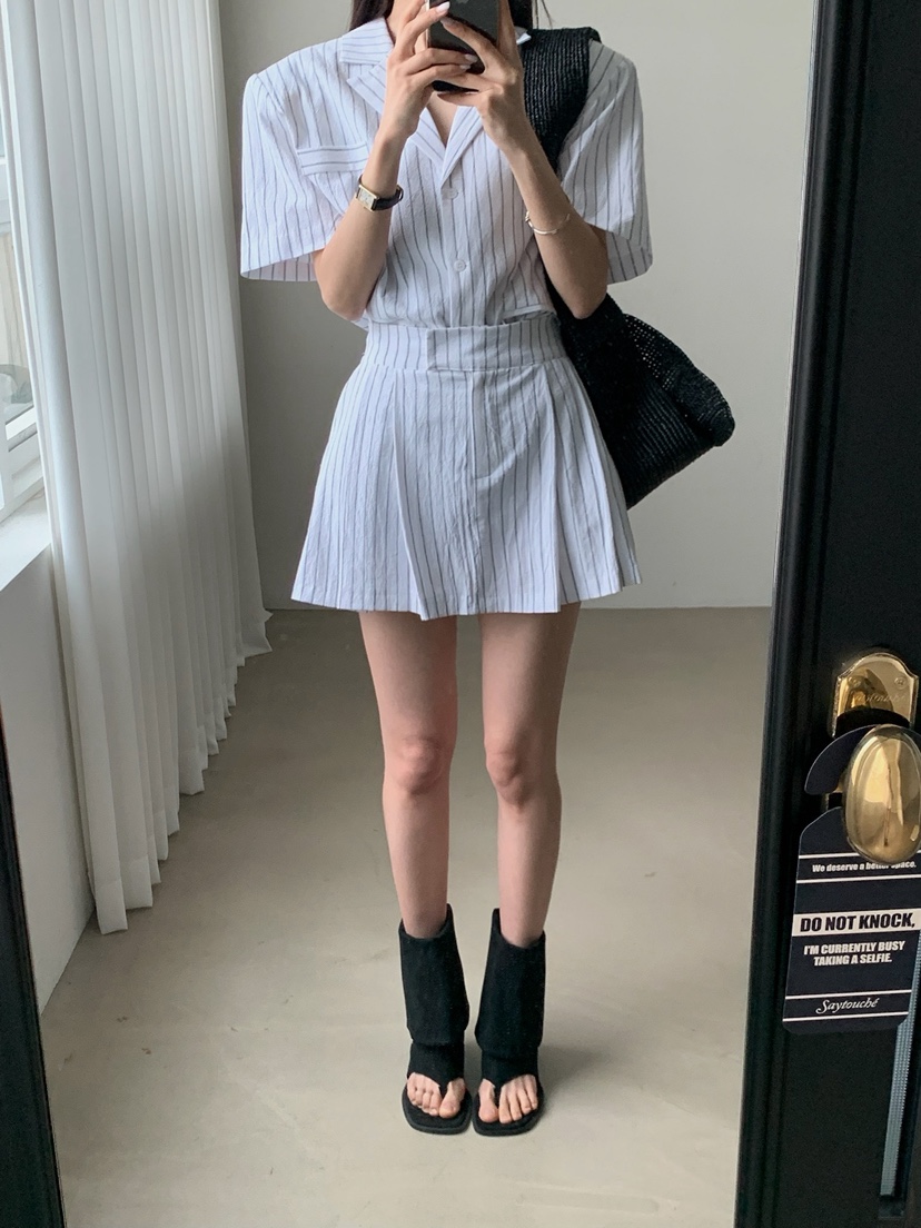 VERANDA韓國東大門直郵女士新款26春夏時尚熱賣休閑短裙條紋VERANDA短裙