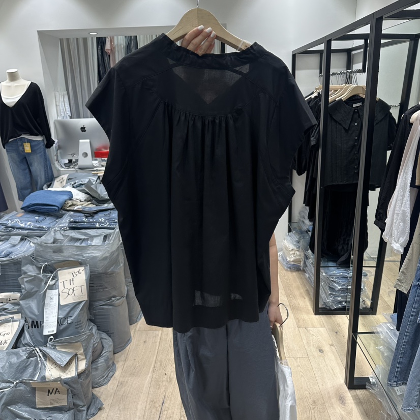 BRUNI/RICOTTA韓國東大門代購女裝新款推薦休閑襯衫蕾絲衫BRUNI/RICOTTA襯衫/蕾絲衫