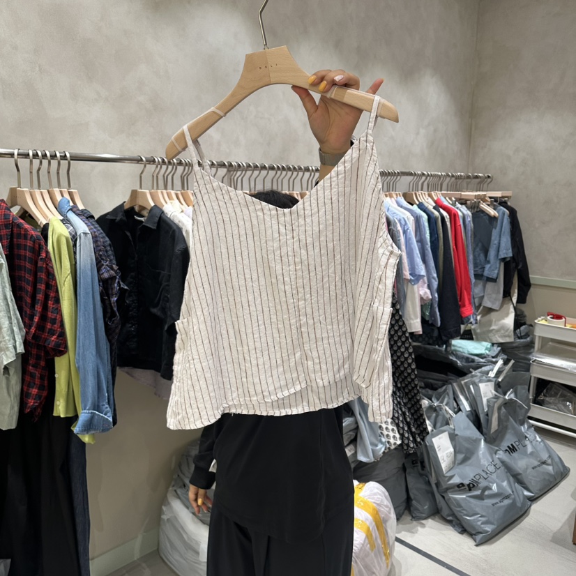 DELI JENNY東大門實拍韓國女裝新款26夏季時尚推薦吊帶背心DELI JENNY吊帶/背心圖色1