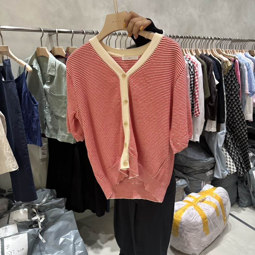 DELI JENNY東大門實拍韓國女裝新款熱賣人氣26夏季襯衫蕾絲衫DELI JENNY襯衫/蕾絲衫圖色1