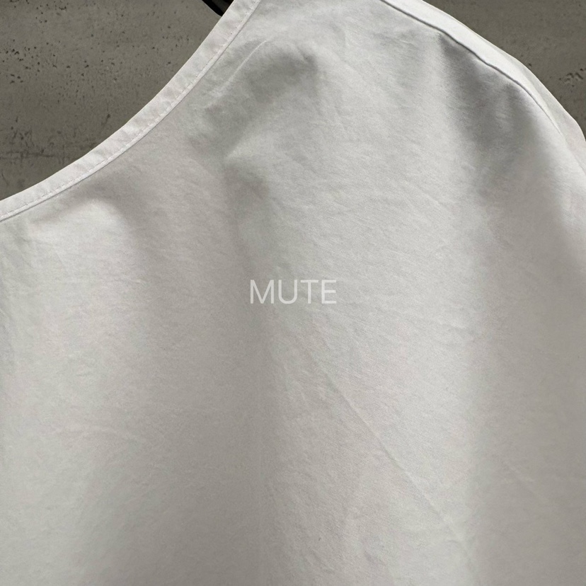 MUTE-P韓國直郵女士新款人氣熱賣26夏季職業26春夏襯衫蕾絲衫MUTE襯衫/蕾絲衫