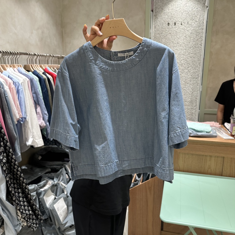 DELI JENNY韓國直郵女裝新品熱賣職業休閑26春夏襯衫蕾絲衫DELI JENNY襯衫/蕾絲衫圖色1