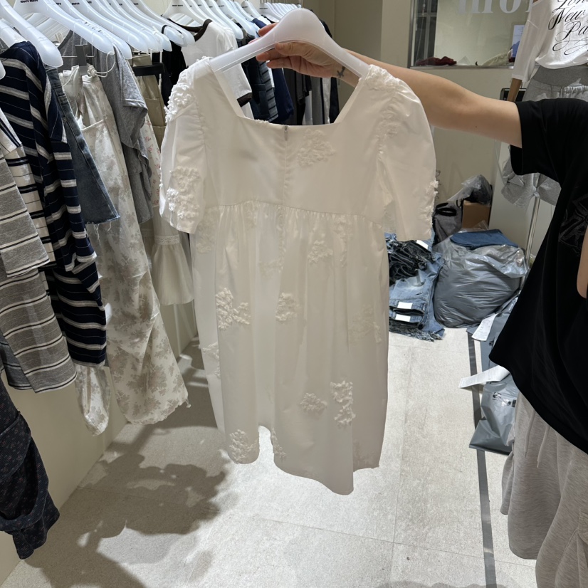 MOREMORE東大門實拍韓國女士新品時尚職業人氣熱賣連衣裙more more連衣裙