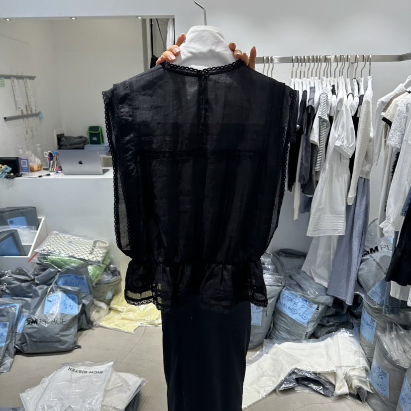 RICH SISTER韓國直郵女士新款熱賣人氣吊帶背心不含內搭RICH SISTER吊帶/背心