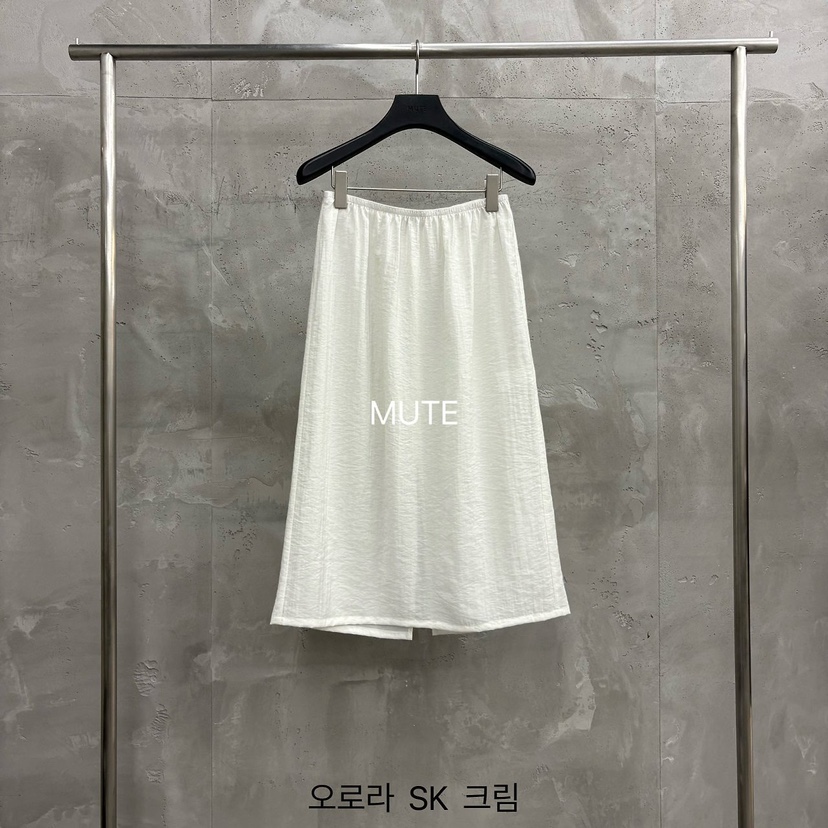 MUTE-P韓國代購女裝新款26夏季人氣職業休閑半身裙中短裙MUTE半身裙/中短裙圖色2奶油色