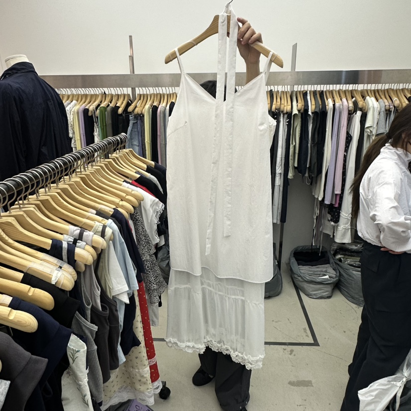 SPECIAL韓國東大門直郵女裝新品熱賣時尚26春夏連衣裙含腰帶SPECIAL連衣裙圖色1