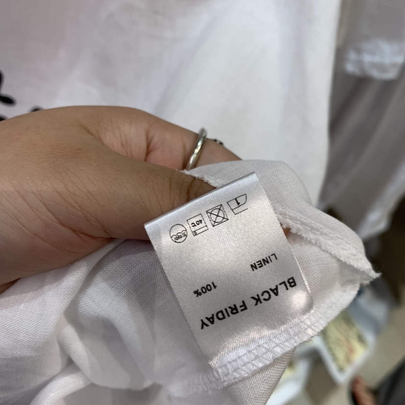 BLACKFRIDAY韓國東大門代購女裝新品熱賣休閑時尚T恤亞麻布BLACK FRIDAYT恤