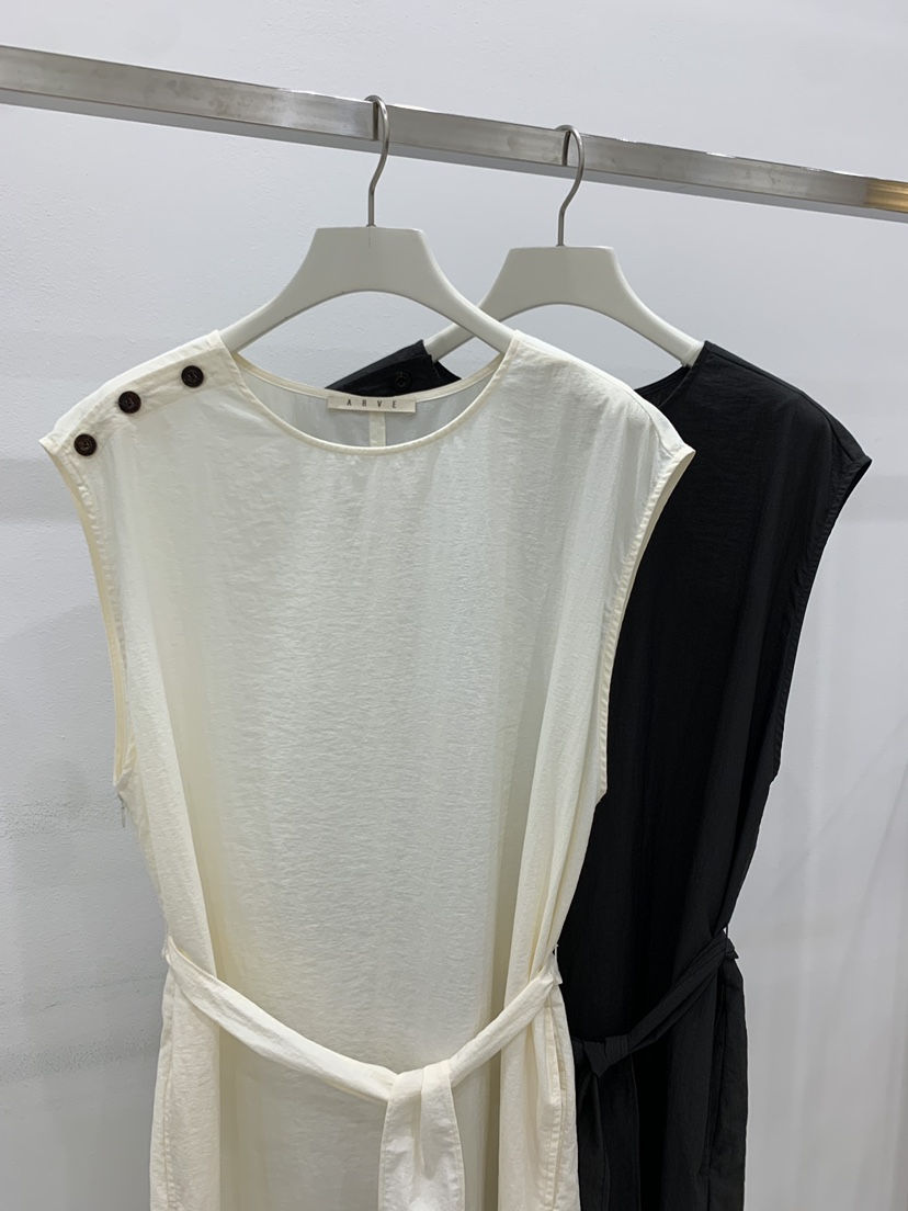 ARVE韓國代購女士新品26春夏時尚職業推薦熱賣連衣裙含腰帶ARVE連衣裙