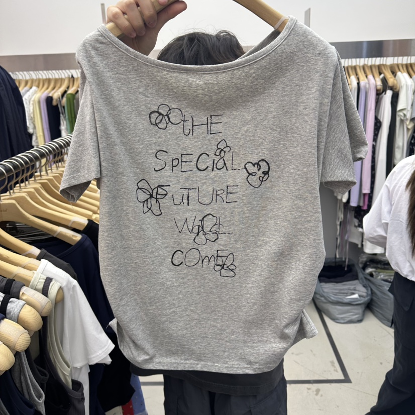 SPECIAL韓國直郵女士新款時尚26春夏推薦職業26夏季休閑T恤SPECIALT恤圖色4