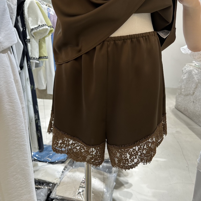 NEROLI 36韓國直郵女裝新品26夏季推薦人氣短褲蕾絲緞面NEROLI 36短褲圖色3