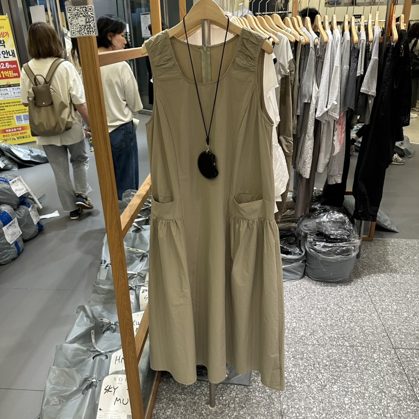 SOF東大門實拍韓國女裝新款26春夏時尚連衣裙不含項鏈棉質SOF連衣裙圖色2